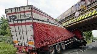 Best of Driving Fails 2019